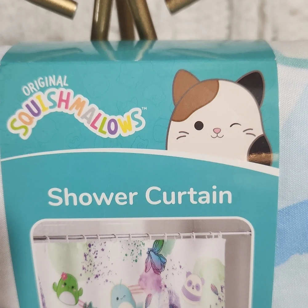 SQUISHMALLOWS shower Curtain